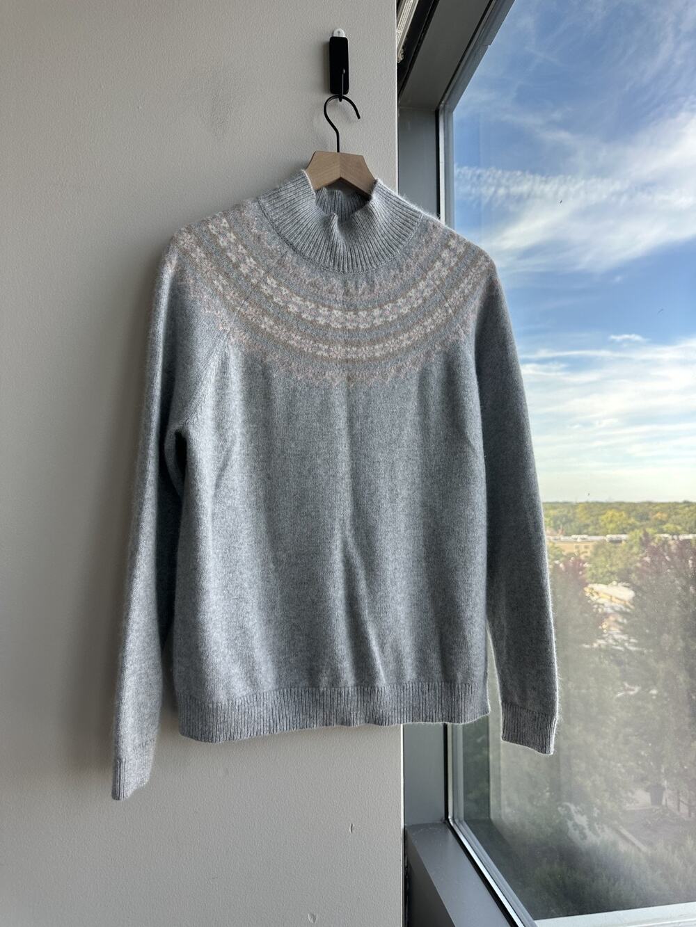 J.McLaughlin Fair Isle Sweater Angora Blend Gray Sweater Sz M